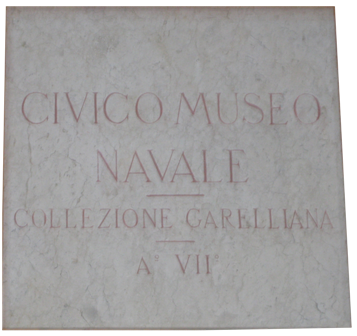 La targa del Museo Navale